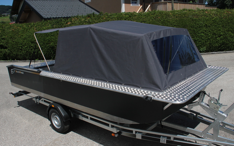 SilverCarp Zelt mit Vordach von vorne