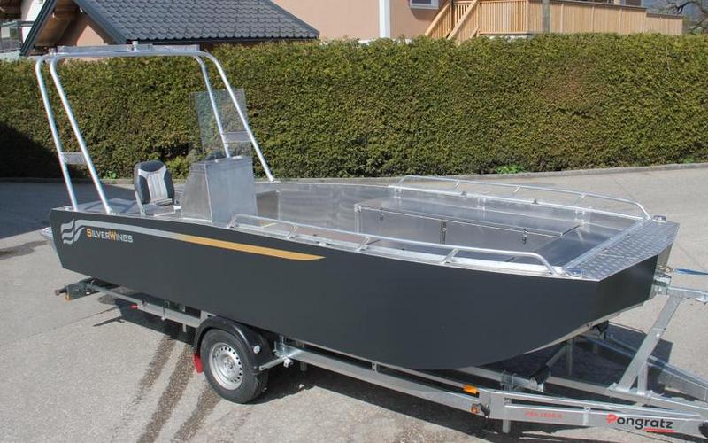 SilverCat 600 mit Steuerstand und Geräteträger